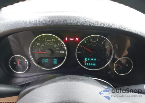 2011 Jeep Wrangler Unlimited Sahara из США, поврежденный, VIN 1J4HA5H13BL506878